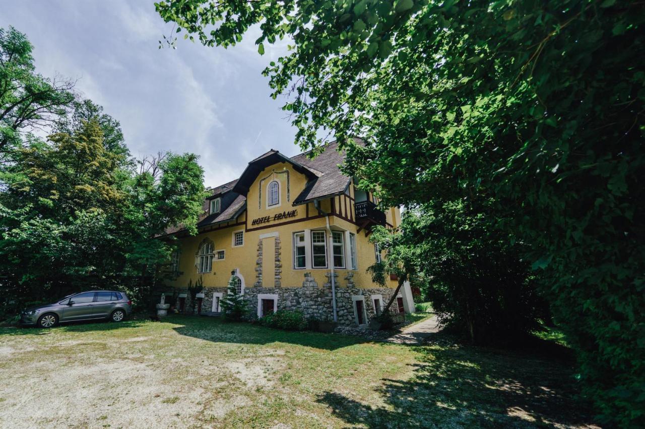 Gaestehaus Frank Hotel Velden am Worthersee Bagian luar foto