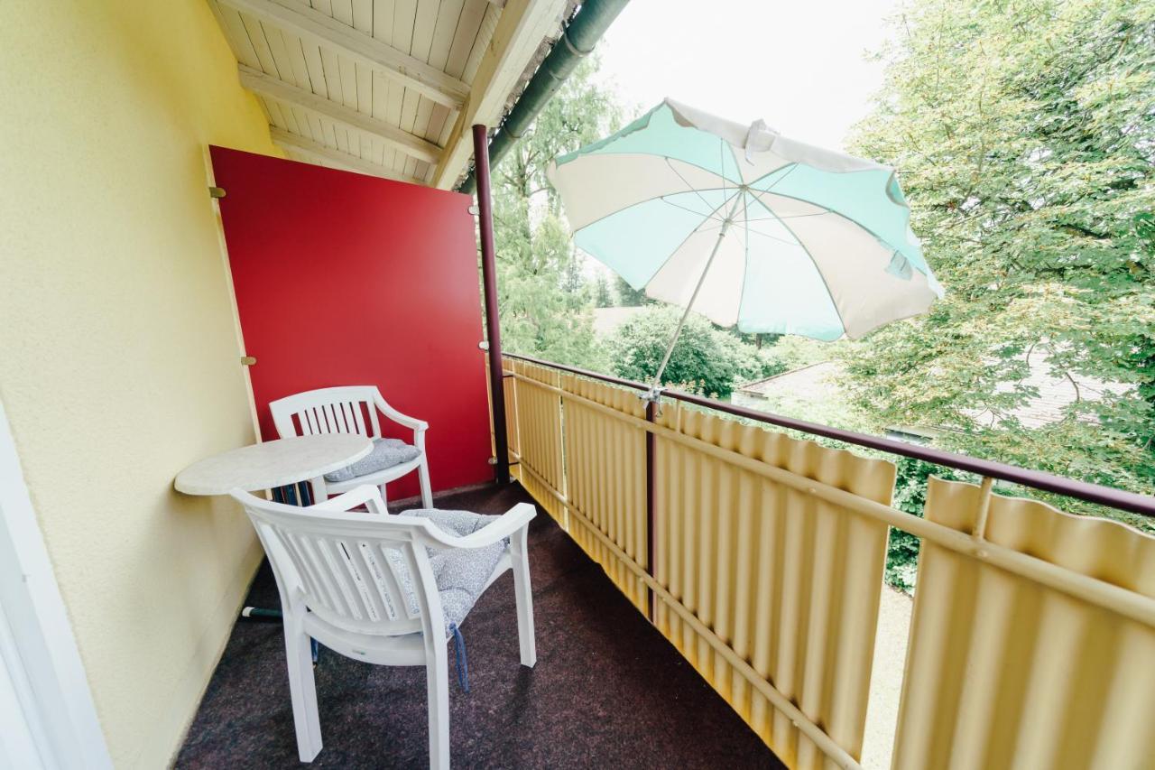Gaestehaus Frank Hotel Velden am Worthersee Bagian luar foto